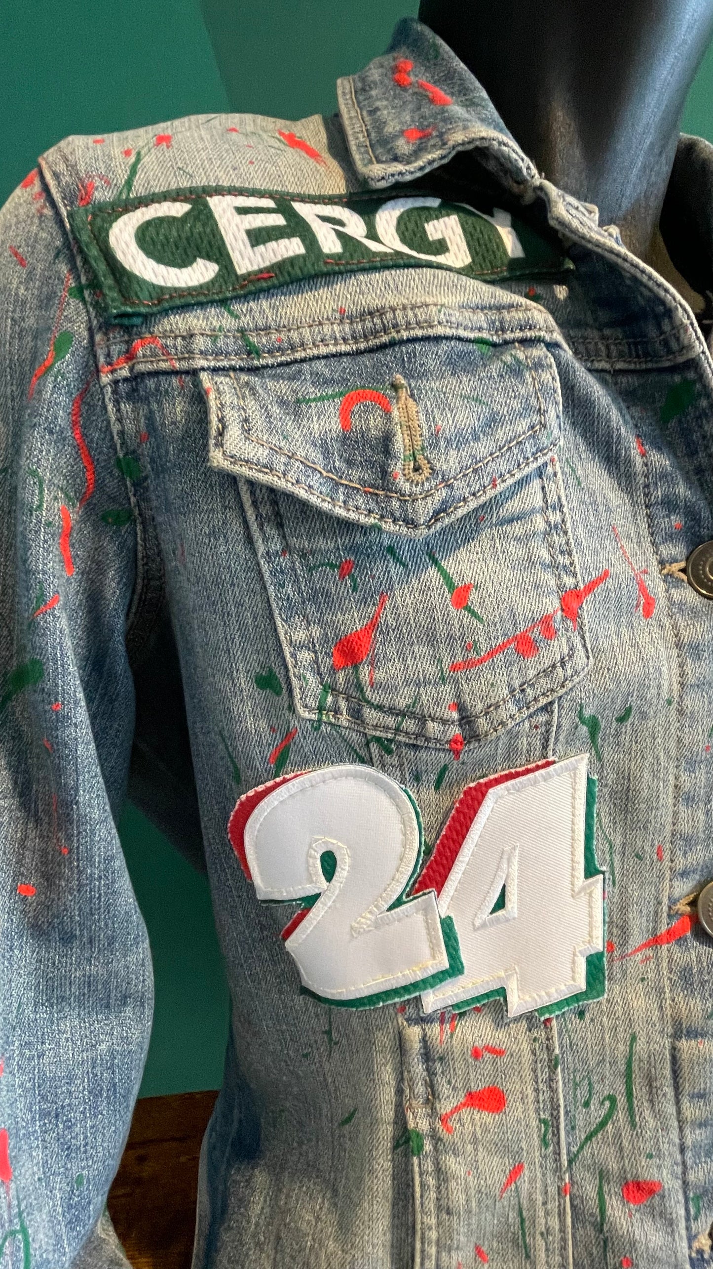 Veste en Jean Customisée