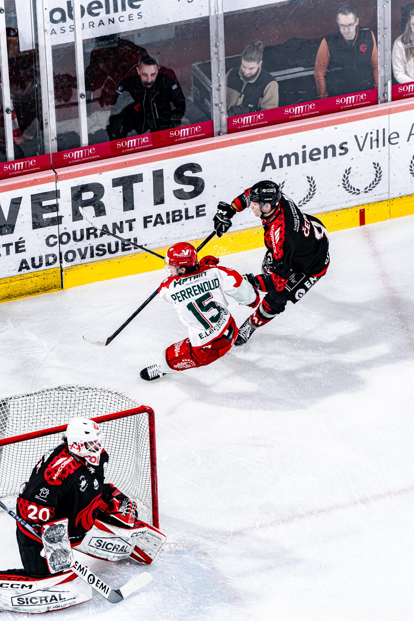 #15 PERRENOUD EXTERIEUR - FIN DE SAISON 🏒